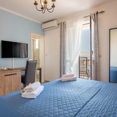 Padre 3* Паг