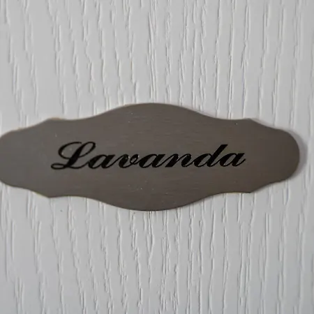 Padre Konukevi Pag Town